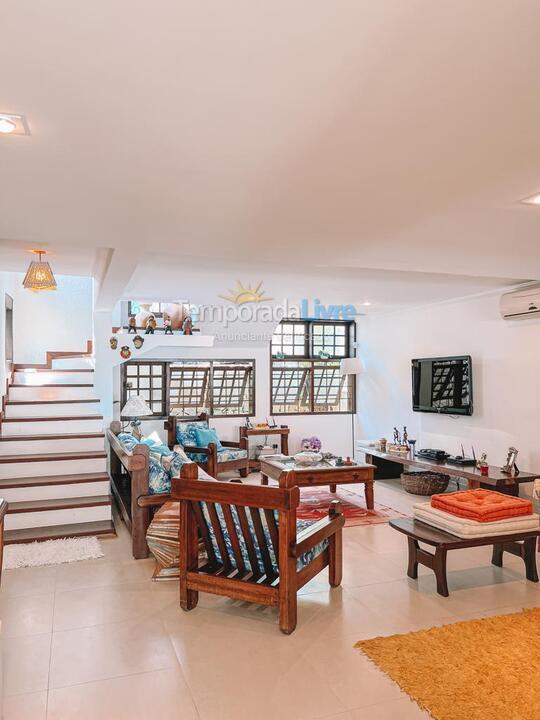 Casa para alquiler de vacaciones em Ilhabela (Perequê)