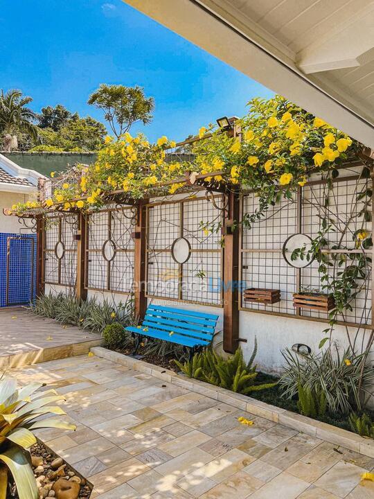 Casa para alquiler de vacaciones em Ilhabela (Perequê)