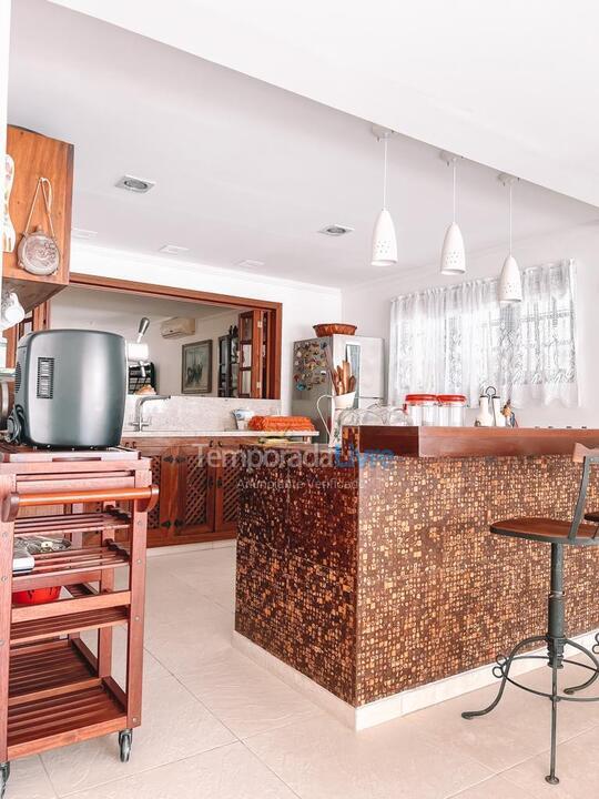 Casa para alquiler de vacaciones em Ilhabela (Perequê)