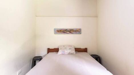 Quarto da edícula de frente