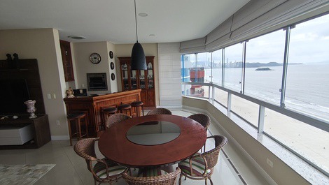 Apartamento para alugar em Balneário Camboriú - Centro