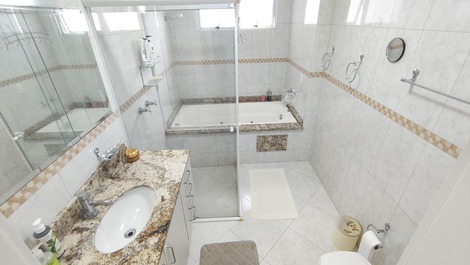 Frente Mar Seas Tower 3 Suites 2 Vagas Garagem Pirvativas