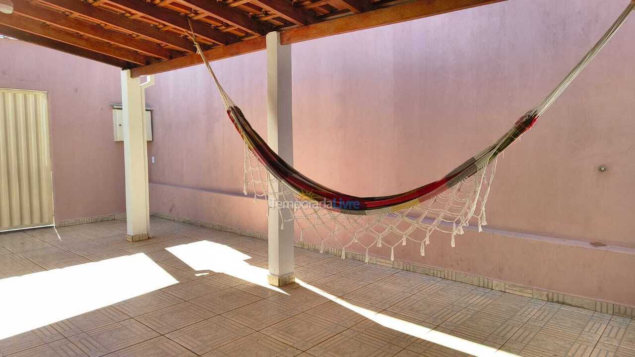 Casa para alquiler de vacaciones em Franca (Rua Santa Catarina 650)