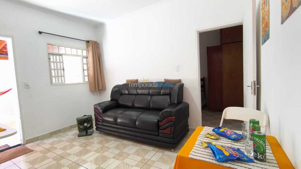 Casa para alquiler de vacaciones em Franca (Rua Santa Catarina 650)