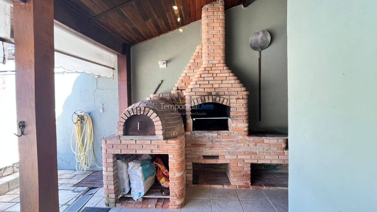 Casa para alquiler de vacaciones em Ubatuba (Praia Grande)