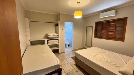 Acogedora casa con piscina