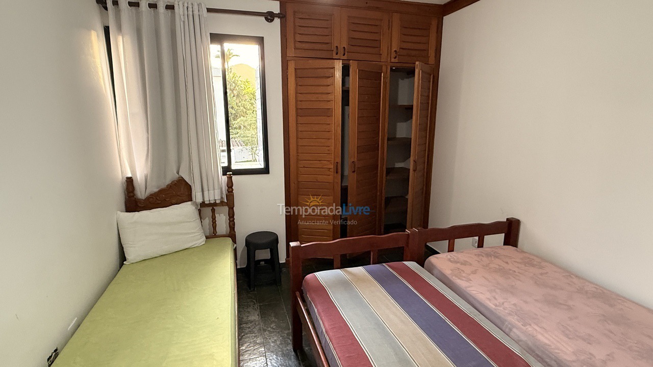 Apartamento para aluguel de temporada em Ubatuba (Itaguá)
