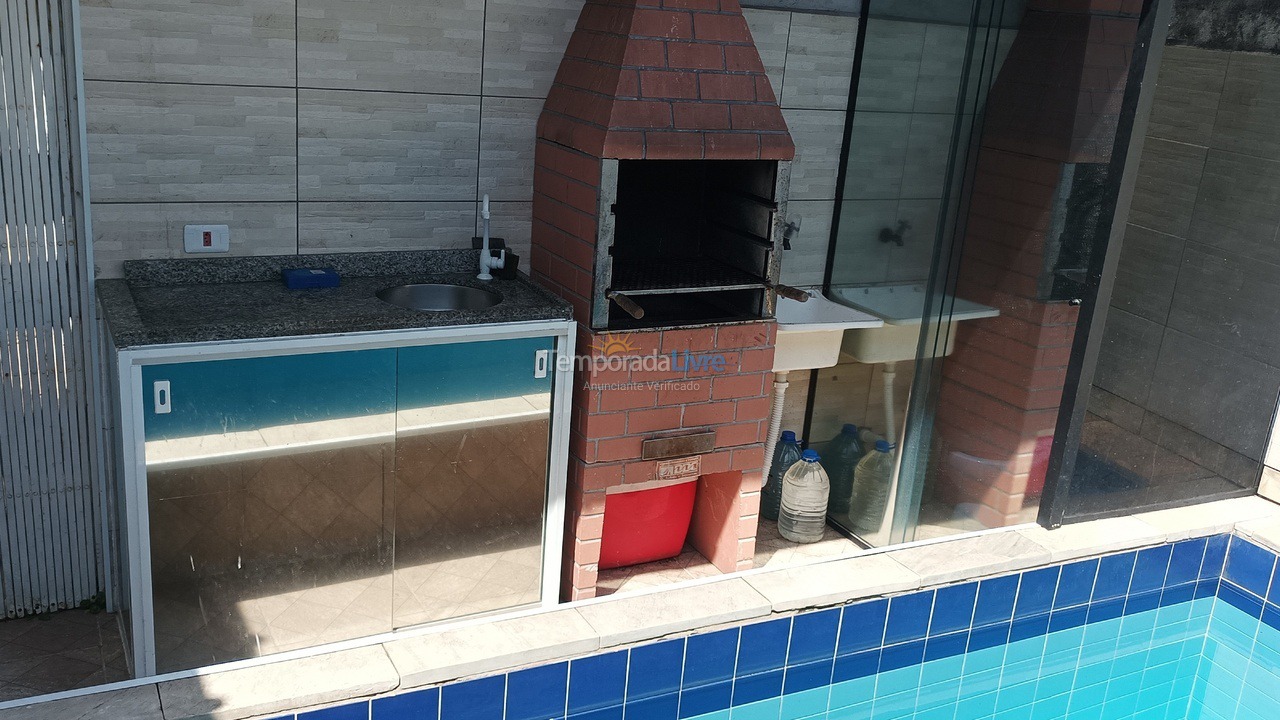 Casa para aluguel de temporada em Mongaguá (Mongaguá)