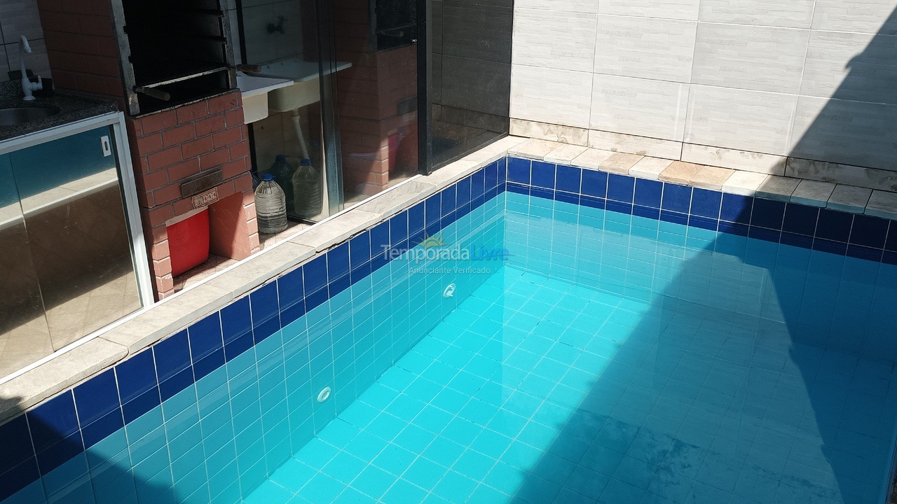 Casa para aluguel de temporada em Mongaguá (Mongaguá)