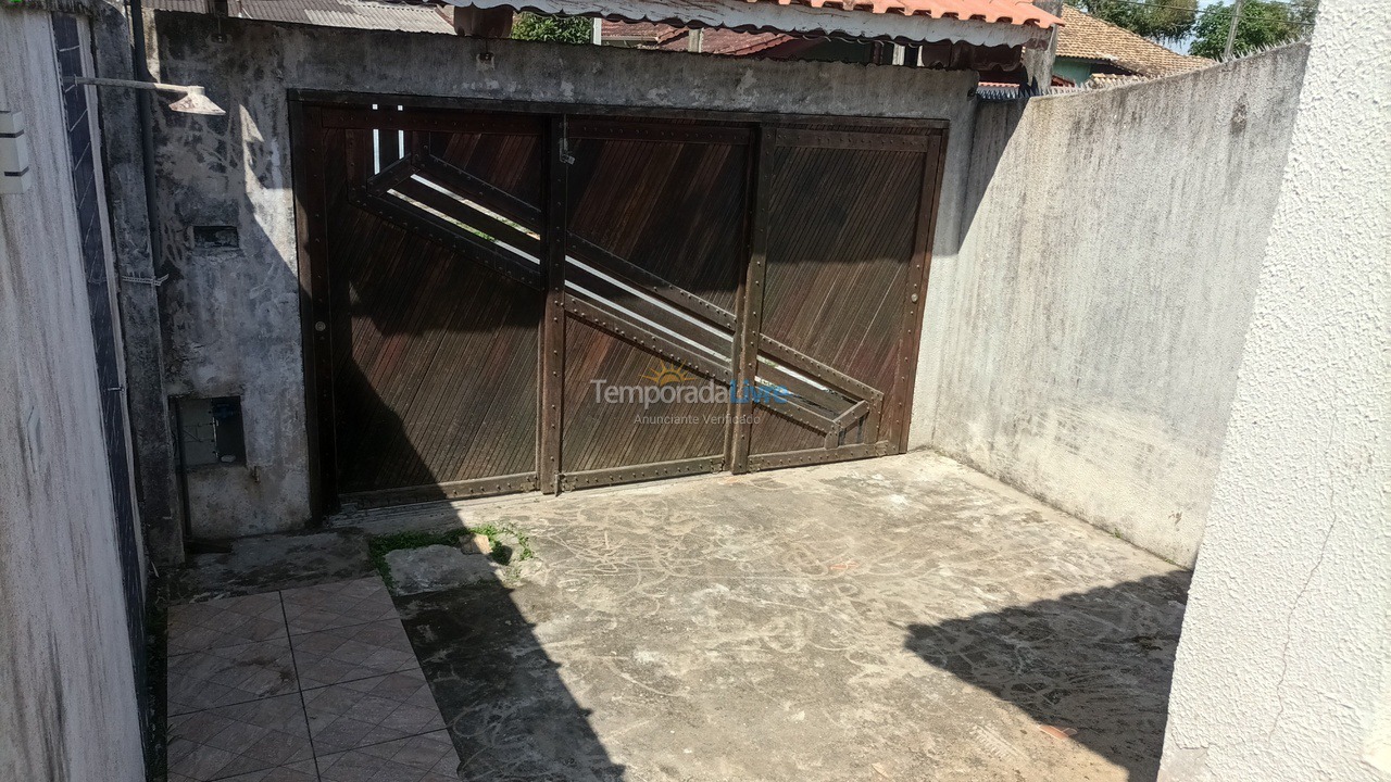 Casa para aluguel de temporada em Mongaguá (Mongaguá)