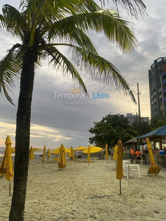 Apartamento para aluguel de temporada em Mongaguá (Centro)