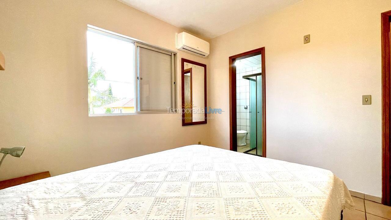 Apartamento para aluguel de temporada em Florianopolis (Canasvieiras)