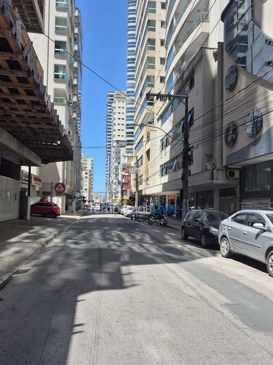 Apartamento para aluguel de temporada em Itapema (Meia Praia)