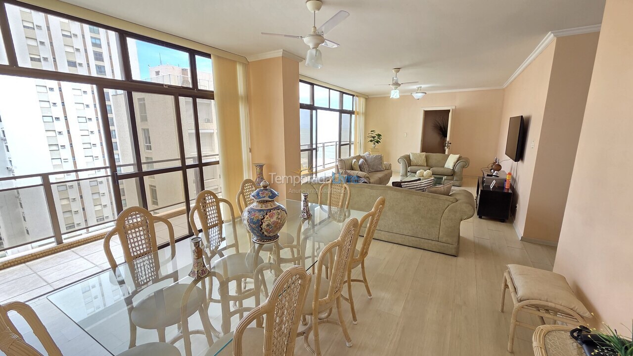 Apartment for vacation rental in Guarujá (Pitangueiras)