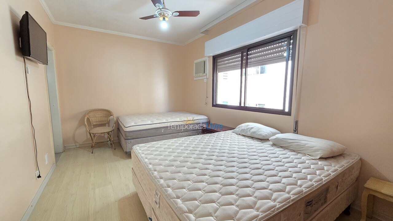 Apartment for vacation rental in Guarujá (Pitangueiras)