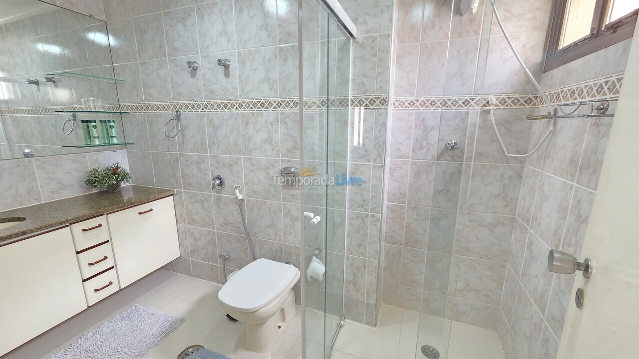 Apartment for vacation rental in Guarujá (Pitangueiras)