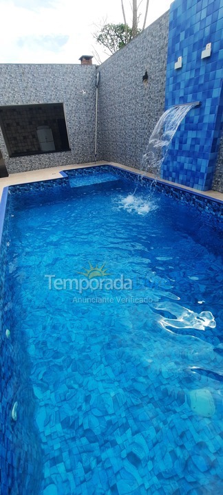 Casa para alquiler de vacaciones em Praia Grande (Balneário Maracanã)