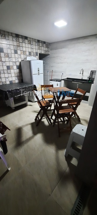 Casa para alquiler de vacaciones em Praia Grande (Balneário Maracanã)