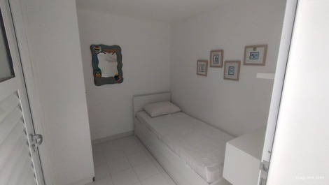 Casa alto padrão com 4 dorm em Riviera de São Lourenço