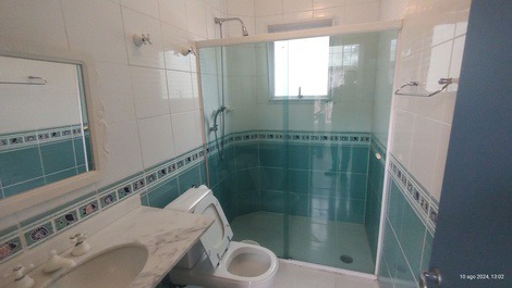 Casa alto padrão com 4 dorm em Riviera de São Lourenço