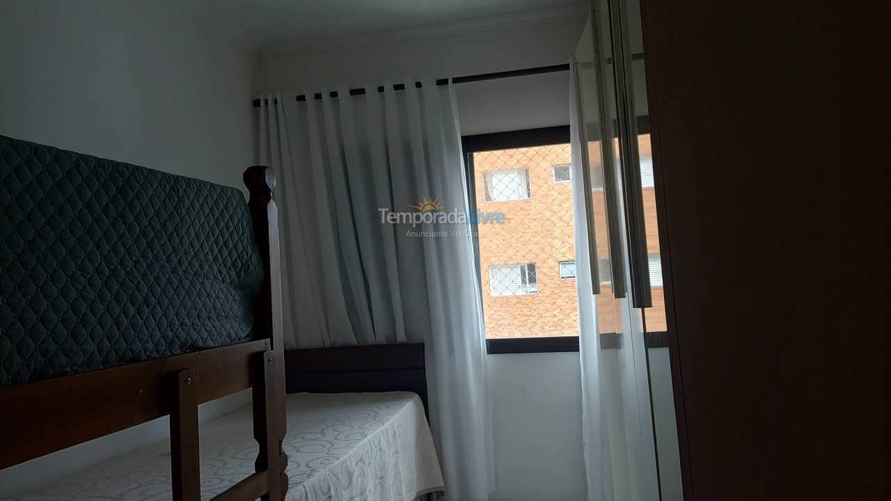 Apartamento para aluguel de temporada em Praia Grande (Vila Tupi)