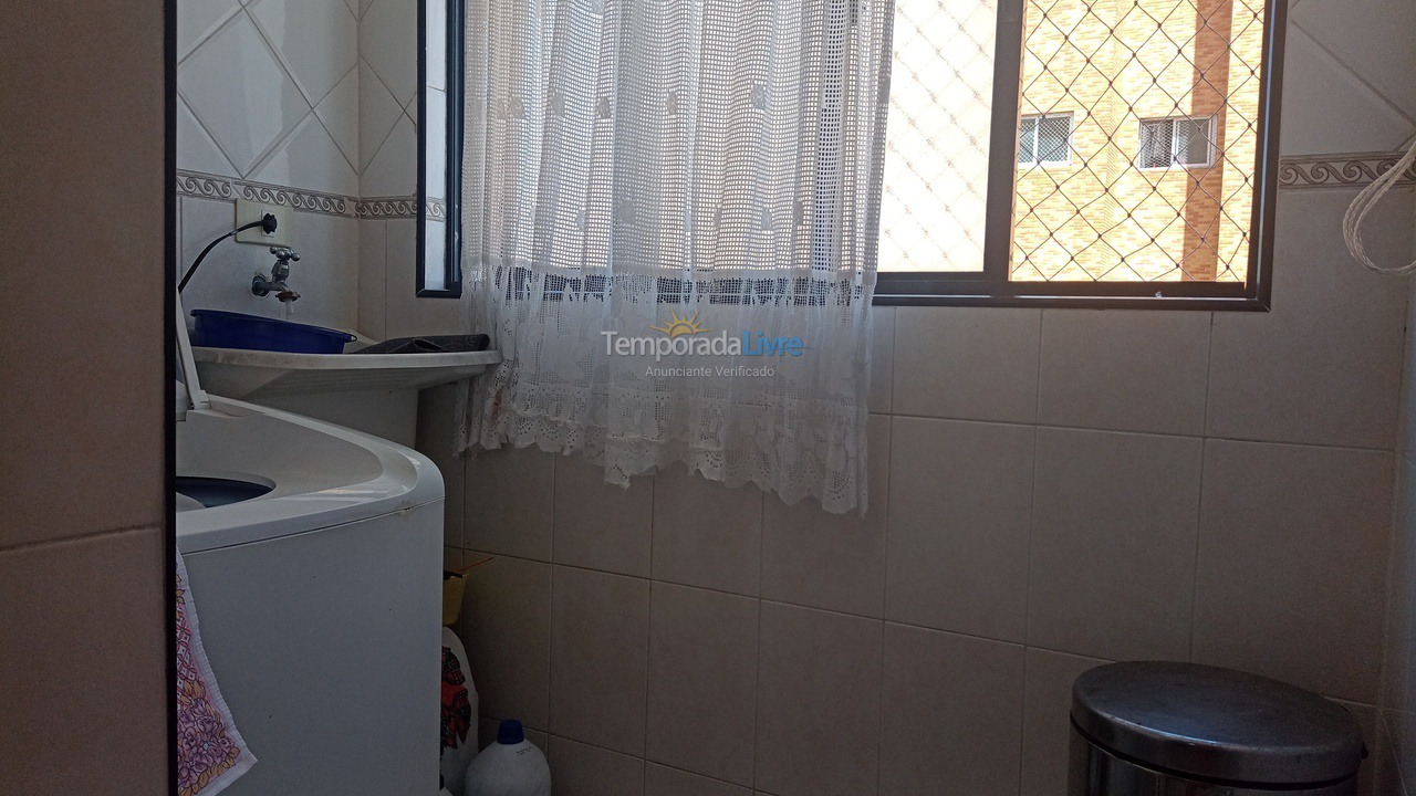 Apartamento para aluguel de temporada em Praia Grande (Vila Tupi)