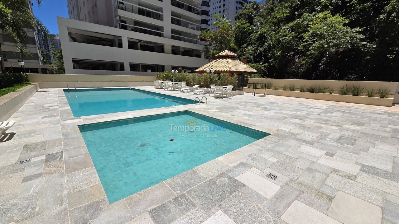 Apartment for vacation rental in Guarujá (Pitangueiras)