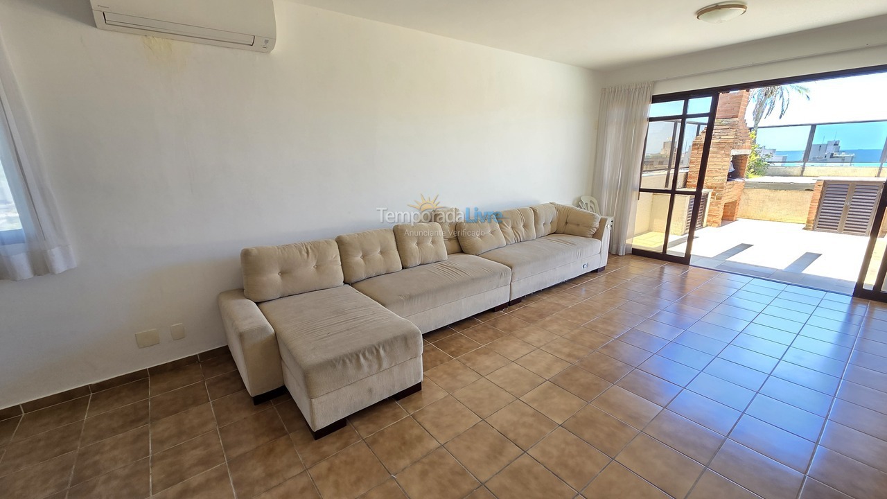Apartment for vacation rental in Guarujá (Pitangueiras)