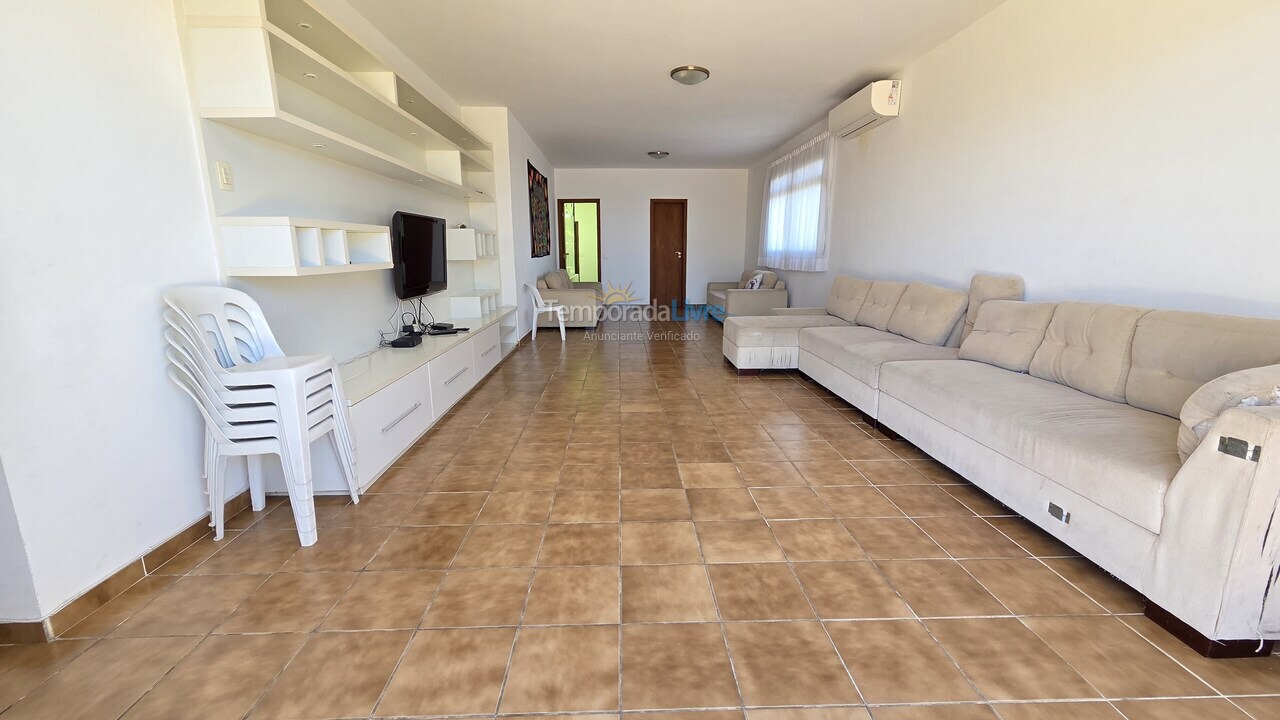 Apartment for vacation rental in Guarujá (Pitangueiras)