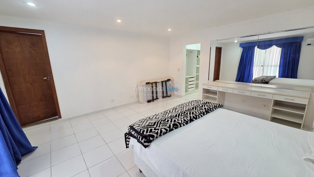 Apartment for vacation rental in Guarujá (Pitangueiras)