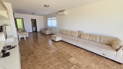 PITANGUEIRAS PENTHOUSE 5 BEDROOMS (4 STS) 14 FT, SWIMMING POOL, CHURCH. 4 PARKING SPACE