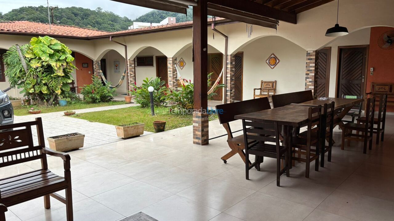 House for vacation rental in Ubatuba (Toninhas)
