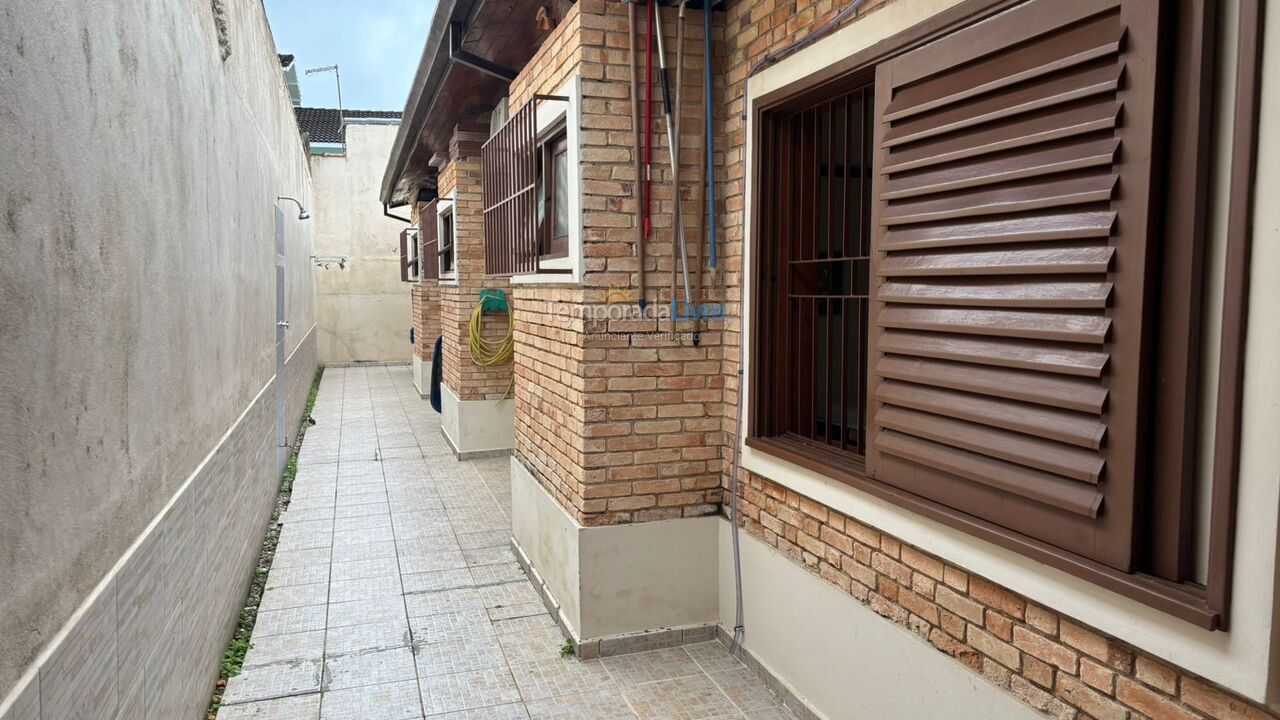 House for vacation rental in Ubatuba (Toninhas)