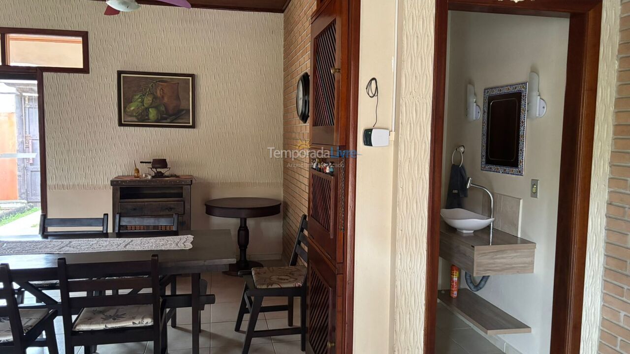 House for vacation rental in Ubatuba (Toninhas)