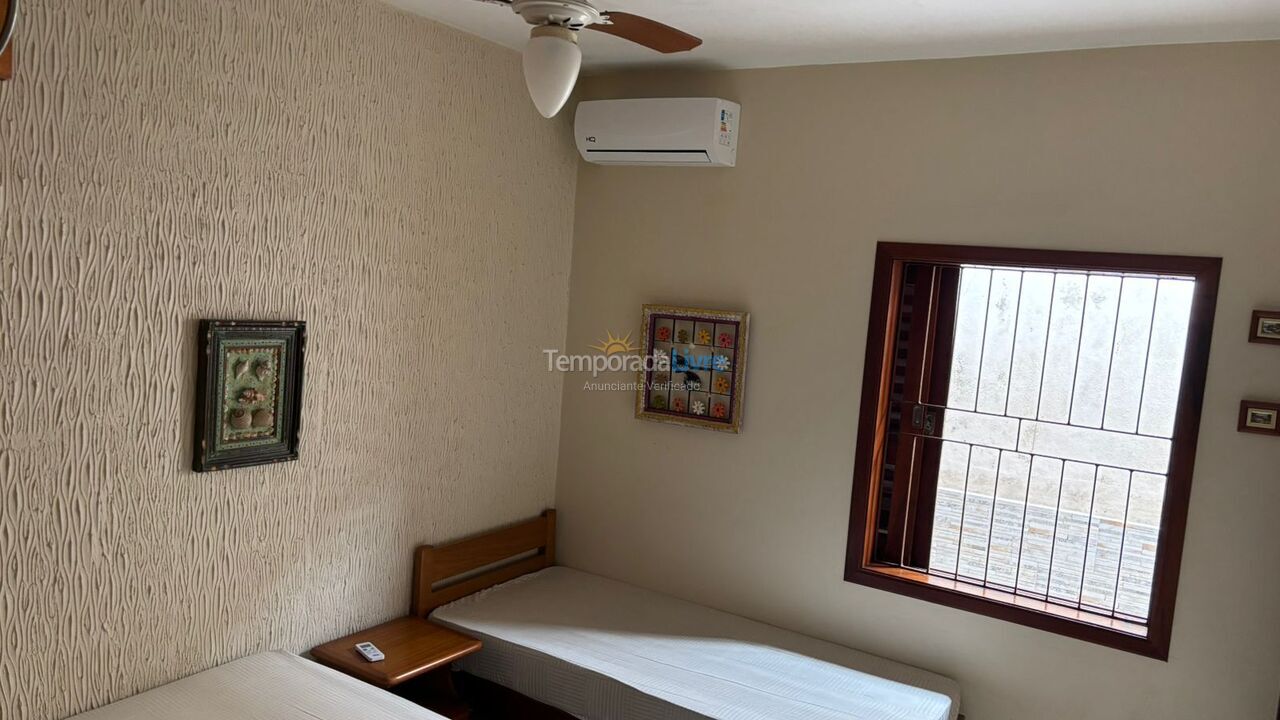 House for vacation rental in Ubatuba (Toninhas)