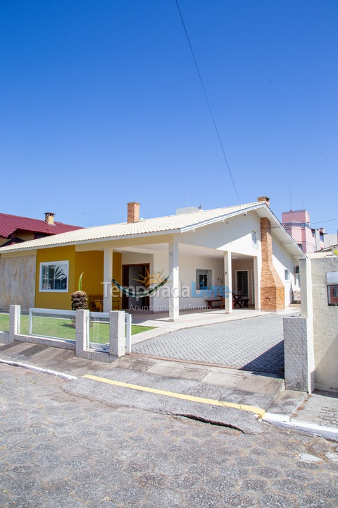 Casa para alquiler de vacaciones em Florianopolis (Praia dos Ingleses)