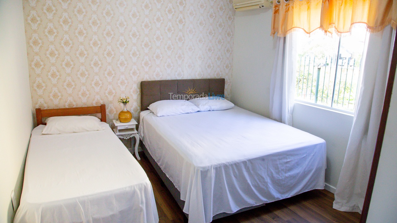 Casa para alquiler de vacaciones em Florianopolis (Praia dos Ingleses)