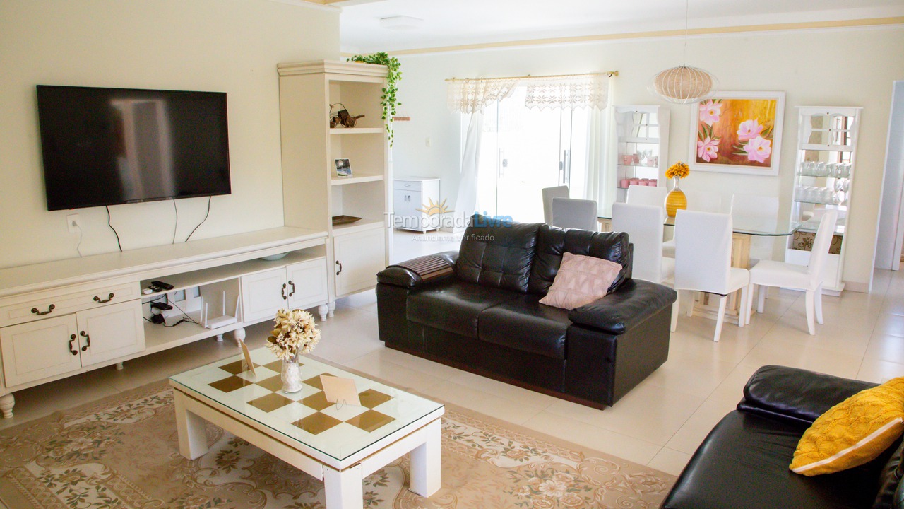 Casa para alquiler de vacaciones em Florianopolis (Praia dos Ingleses)