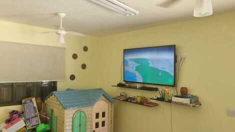 Home cozy and spacious beach for families