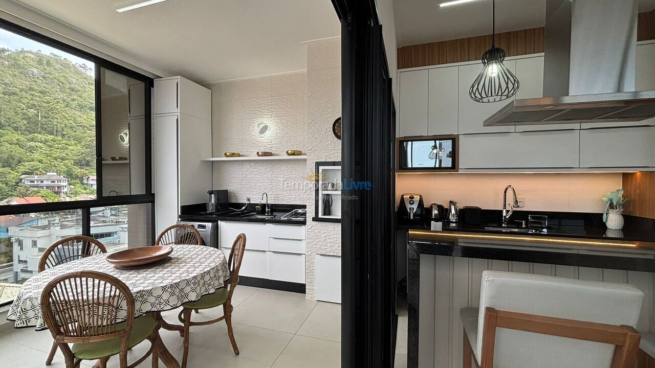 Apartment for vacation rental in Bombinhas (Canto Grande)