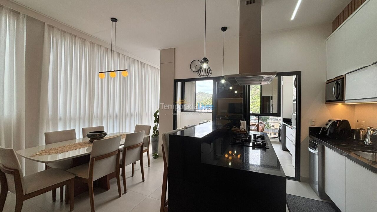 Apartment for vacation rental in Bombinhas (Canto Grande)