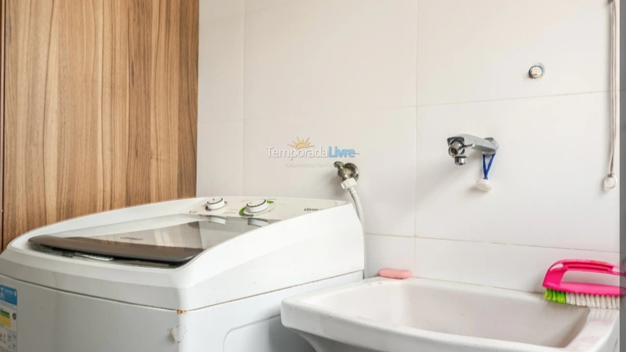 Apartamento para aluguel de temporada em Guarujá (Enseada)