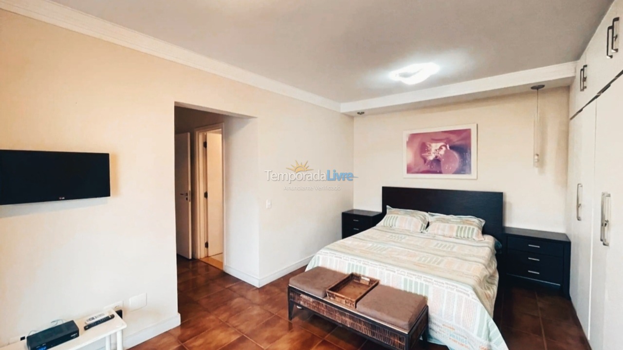 Apartamento para aluguel de temporada em Guarujá (Enseada)