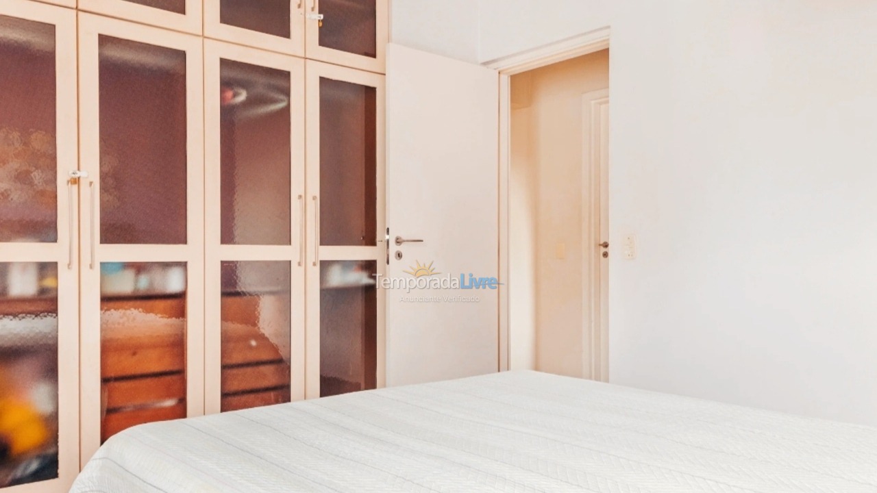 Apartamento para aluguel de temporada em Guarujá (Enseada)