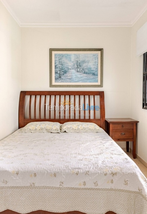 Apartamento para aluguel de temporada em Guarujá (Enseada)