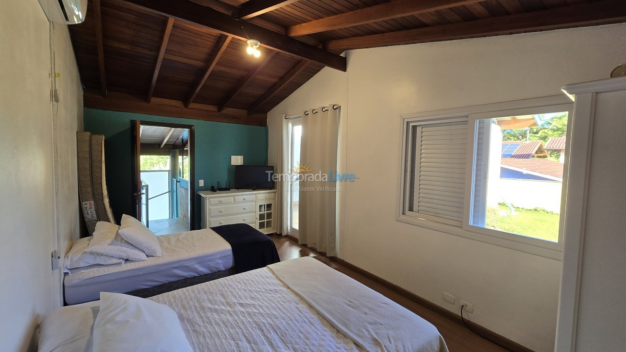House for vacation rental in Ubatuba (Praia do Tenório)