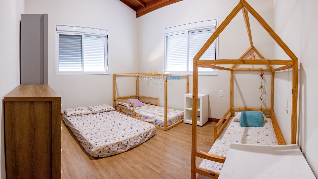 Casa para alquiler de vacaciones em Florianópolis (Novo Campeche)