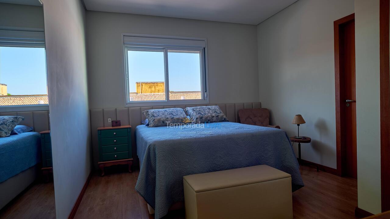 Casa para alquiler de vacaciones em Florianópolis (Novo Campeche)