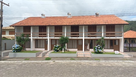 Houses in closed condominium of the sea, Morrinhos, Garopaba