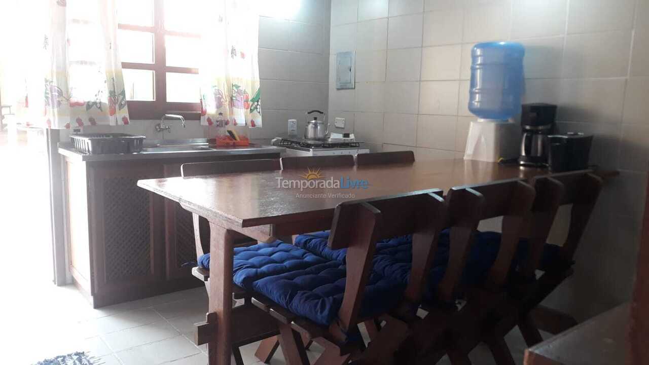 House for vacation rental in Garopaba (Morrinhos)